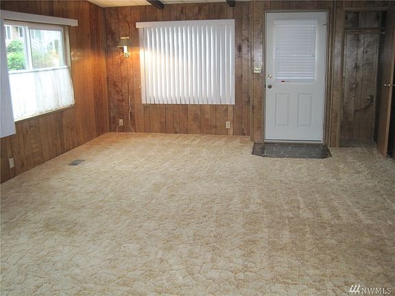 3rd image of 12306 122nd Avenue Ct E #67