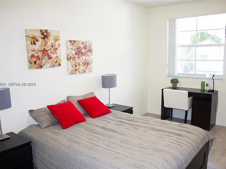 3145 NE 184th St #5306 — Photo 7