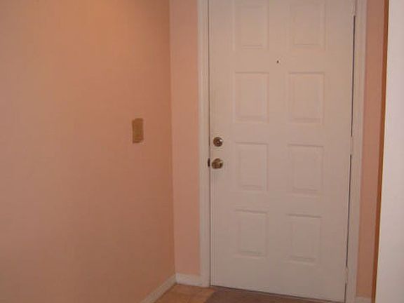 2nd image of 5025 SE 108th St