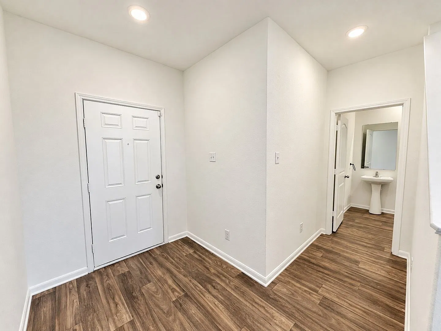 Spacious 3-Bedroom Home in Morningside Trails with Oversized Primary Suite! — Photo 3
