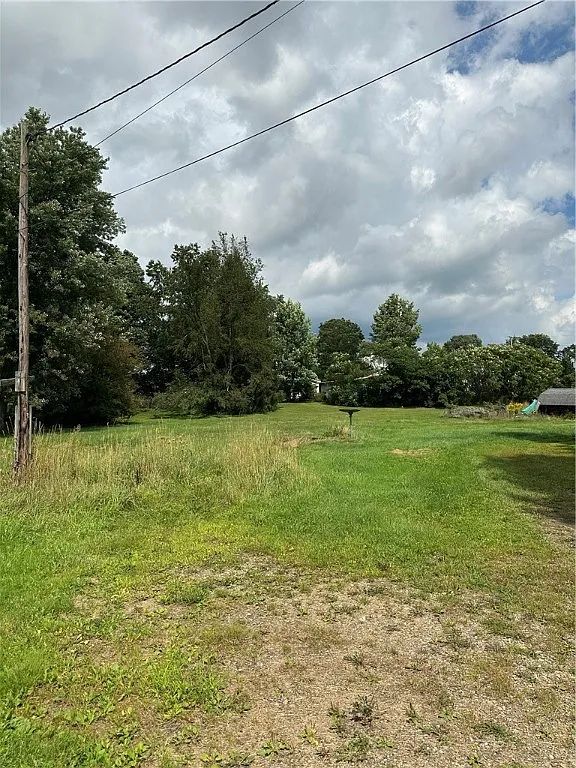 9834 North St photo 1