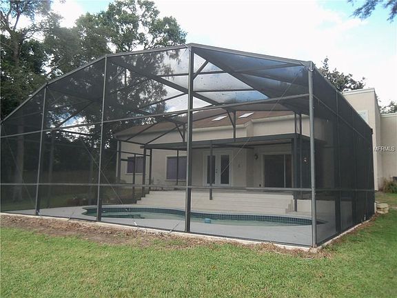 2nd image of 5557 Bay Lagoon Cir