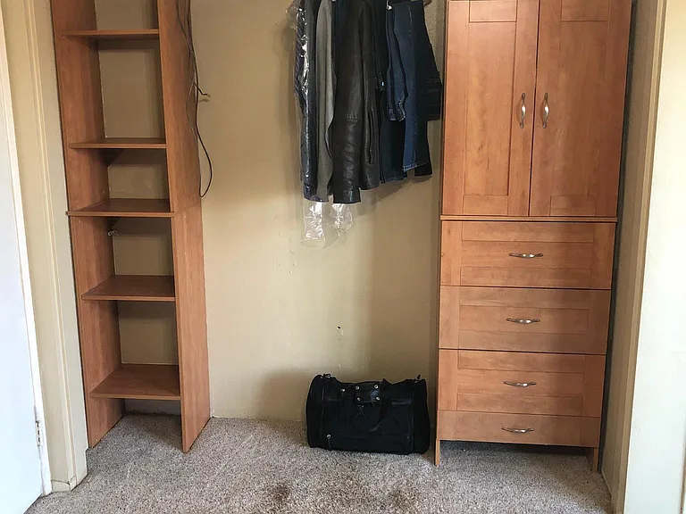 1156 Burroughs Ct — Photo 12