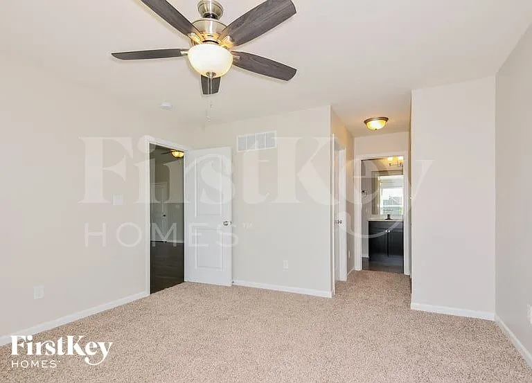 404 Cozy Pines Dr — Photo 9