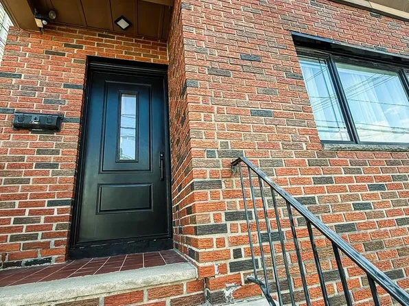 195 Hutton Street image 25 of 26