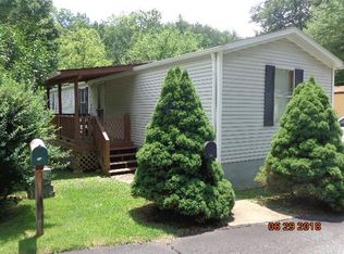 259 Chickamauga Cir, Sylva, NC 28779