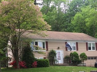 12 W Sutton Rd, Sutton, MA 01590