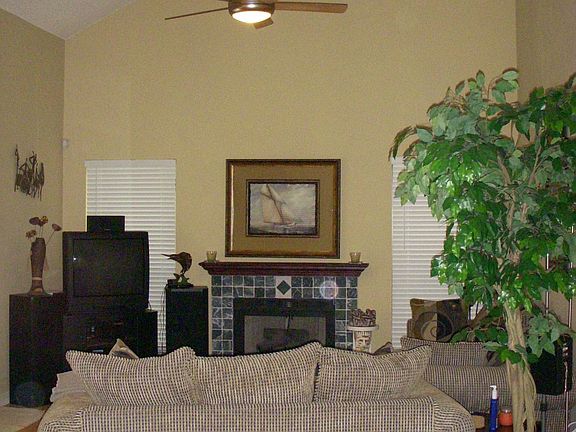 4th image of 3132 Lantana Lakes Dr