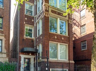 945 W Agatite Ave APT 3, Chicago, IL 60640