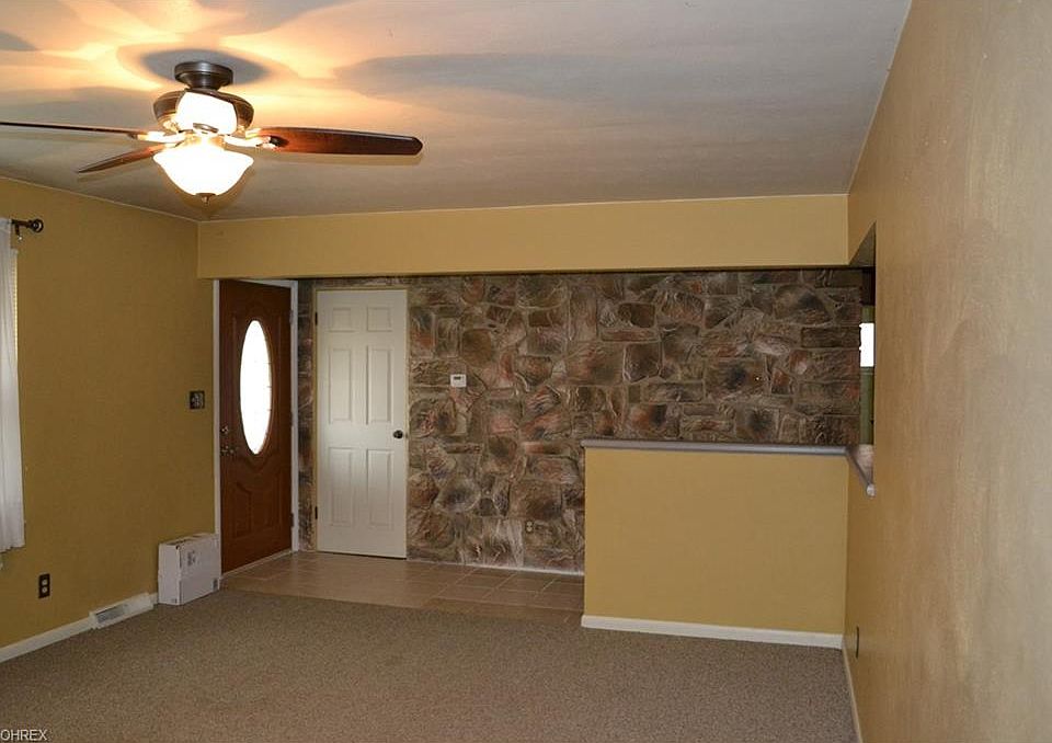 1st image of 158 Owings St