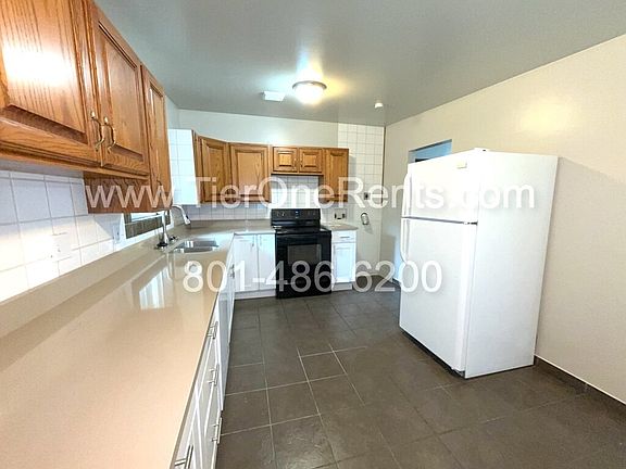 4th image of 3752 S 700 E Unit B