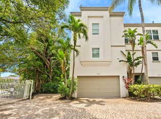 725 SW 4th Ave, Fort Lauderdale, FL 33315