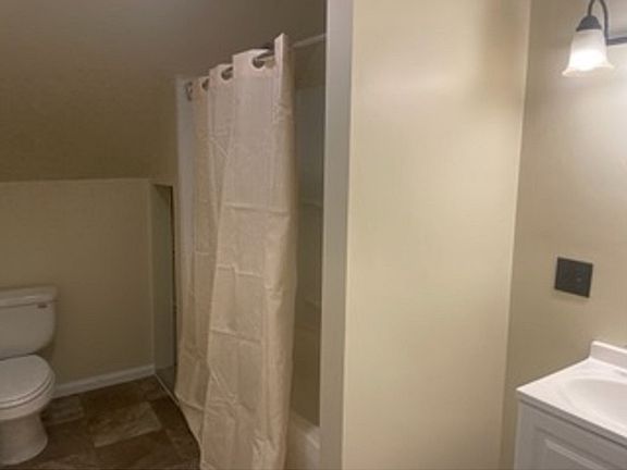 2nd image of 45 Saint Albans Rd #3