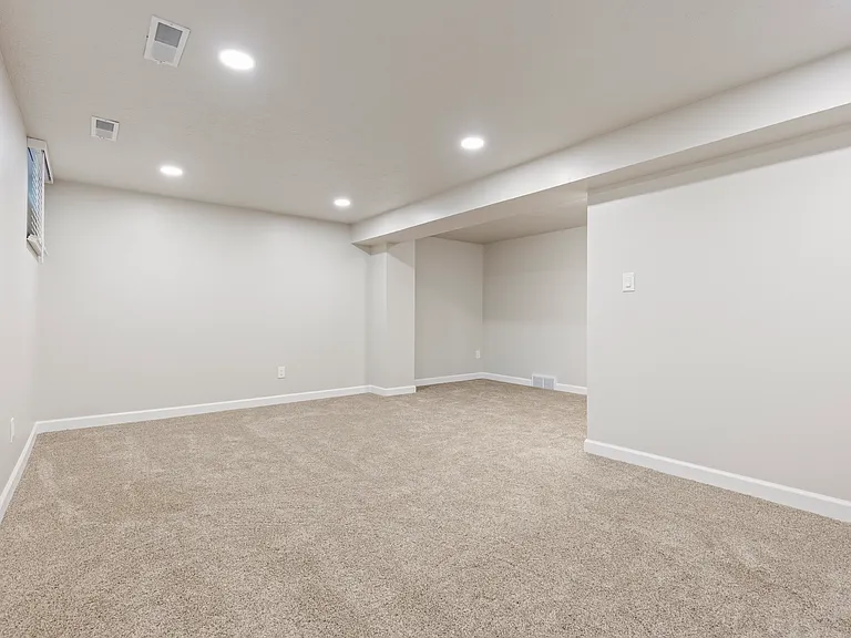 family/entertainment room