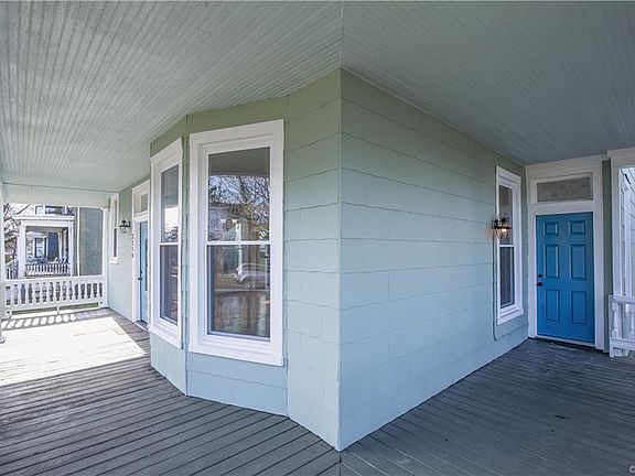3rd image of 3210 Enslow Ave
