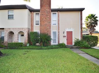 1416 Silverpines Rd, Houston, TX 77062