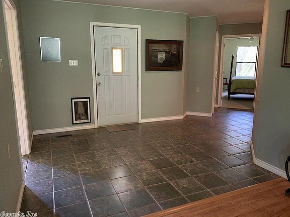 4th image of 111 Cypress Shoals Dr