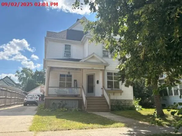 288 E 2nd St, Fond Du Lac, WI 54935