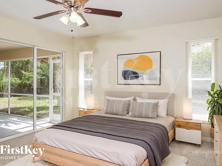 2476 Parrot St — Photo 11
