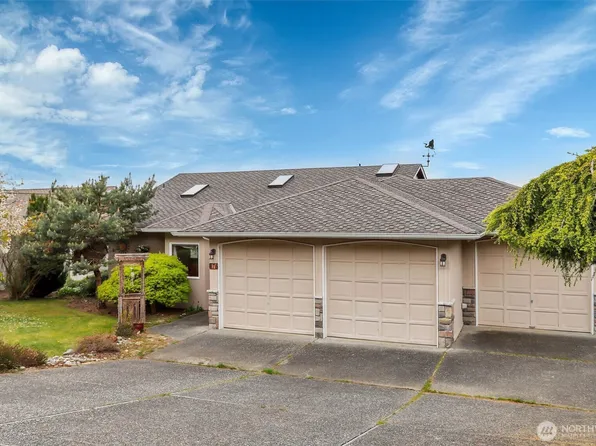 876 Rocky Point Drive, Camano Island, WA 98282