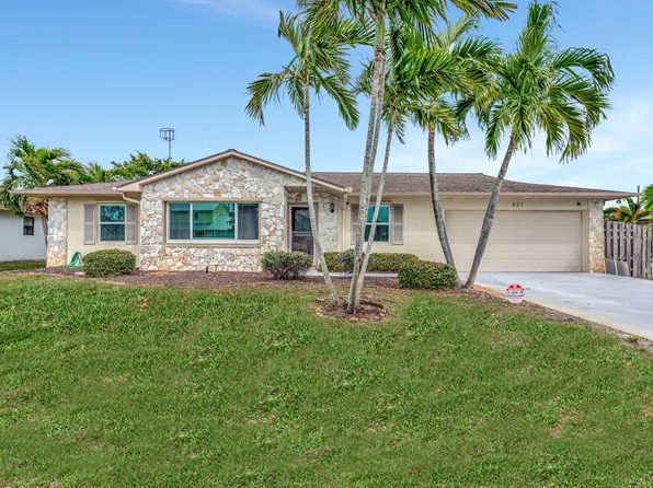 661 SE Crescent Avenue, Port St Lucie, FL 34984