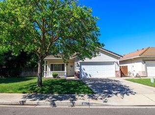 3367 Four Seasons Dr, Turlock, CA 95382
