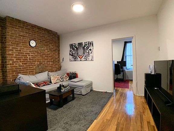 2nd image of 242 E 77th St APT 6RE