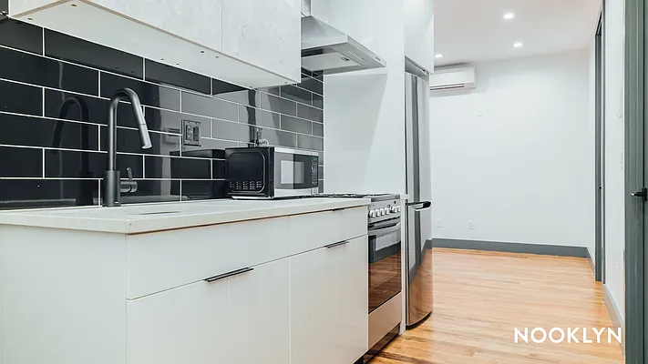 Rented by Nooklyn NYC LLC | media 5