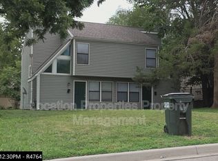 634 Arkansas St #1, Lawrence, KS 66044