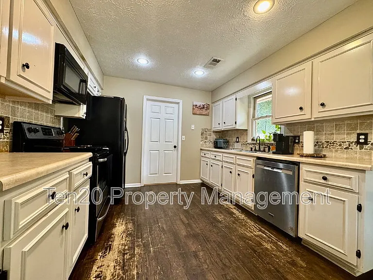 173 Lee Road 508 — Photo 9