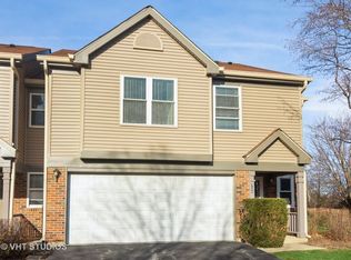 734 E Whispering Oaks Ct #10, Palatine, IL 60074