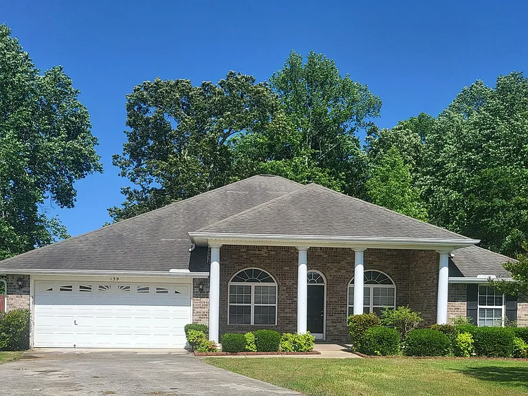 139 Autumn Haven Ln — Photo 1