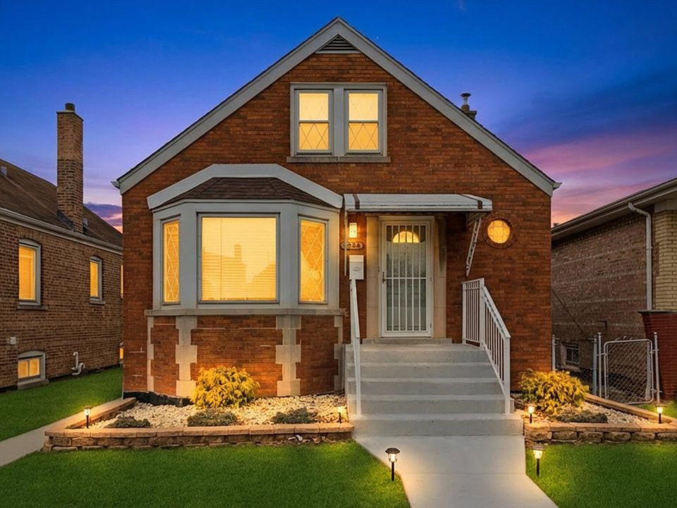 2nd image of 5254 S Melvina Ave
