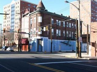 521-523 E 8th Ave, Homestead, PA 15120