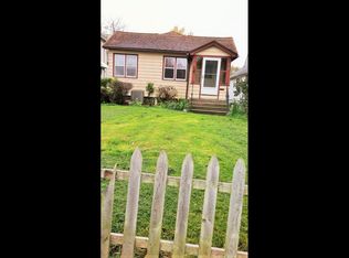 635 4th Ave S, Clinton, IA 52732