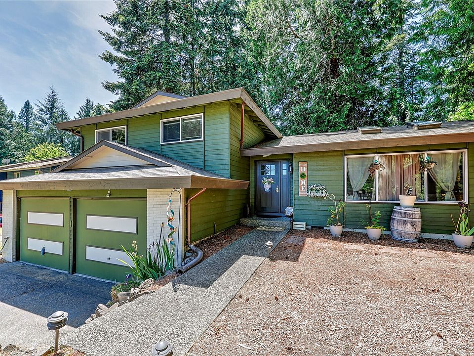 1st image of 8210 University Point Circle NE