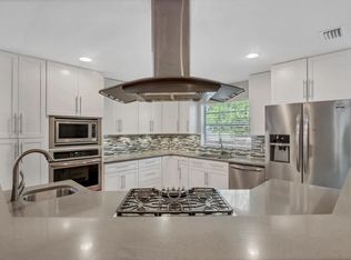 1004 Bayshore Dr, Niceville, FL 32578