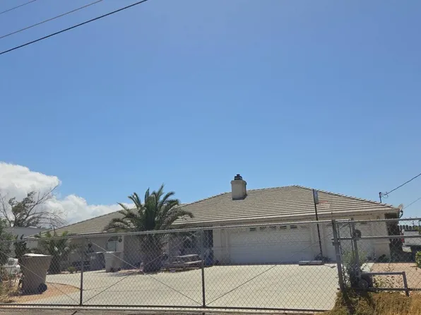 10818 4th Ave, Hesperia, CA 92345