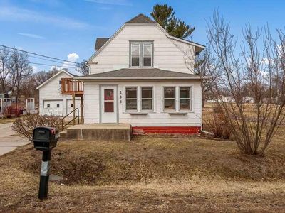 233 West Dawson Avenue, Beloit, WI, 53511