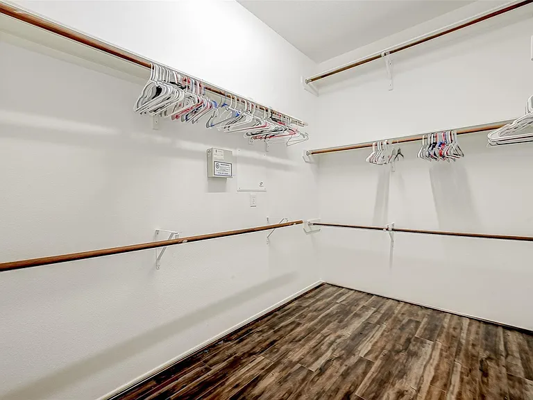 11834 Leaf Oak Dr — Photo 18