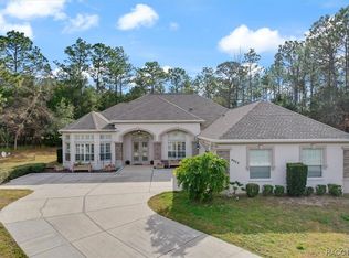 4909 N Apple Valley Ave, Beverly Hills, FL 34465