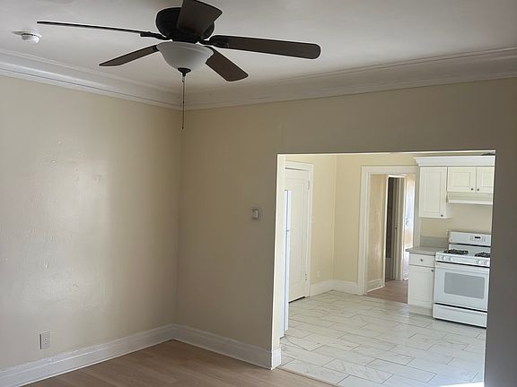 3rd image of 222 N Soto St #222