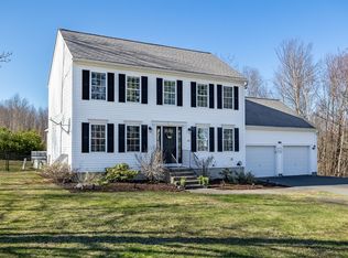 40 Gardner Rd, Ashburnham, MA 01430