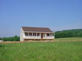 2nd image of 216 Cricket Ln