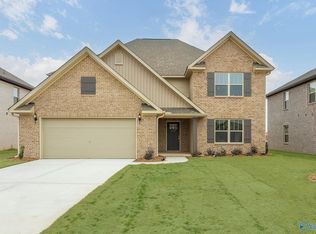 117 Huffman St, Hazel Green, AL 35750