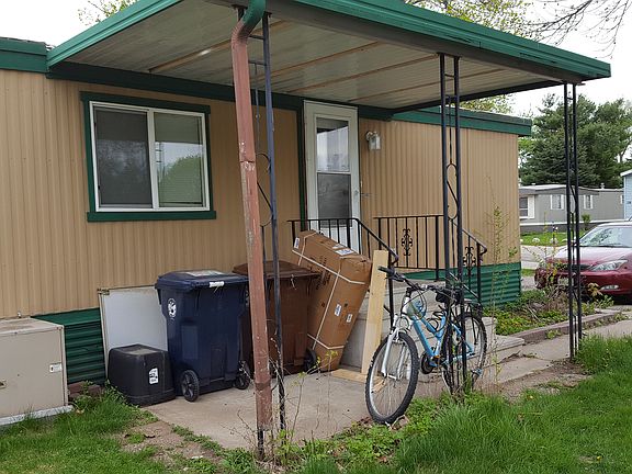 2nd image of 111 Hazelwood Ln