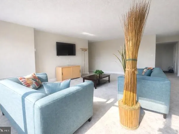 1220 Blair Mill Rd APT 405, Silver Spring, MD 20910