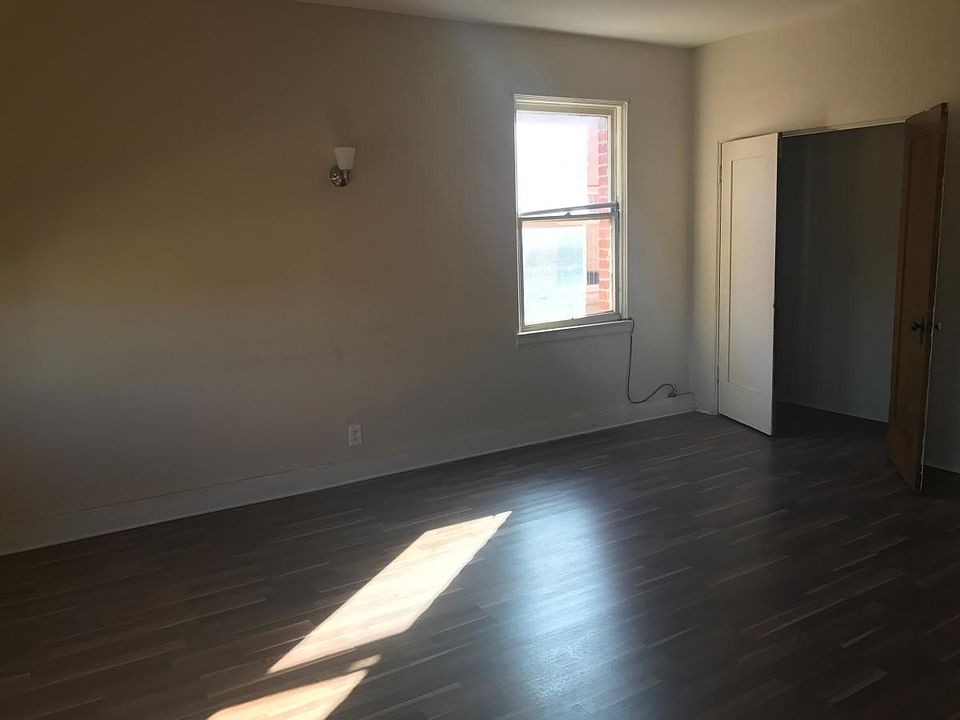 1st image of 325 Elm Ave APT 302