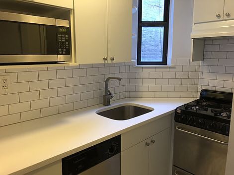 3rd image of 342 E 55th St APT 7b