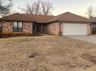 2405 Cypress Ct, Edmond, OK 73013